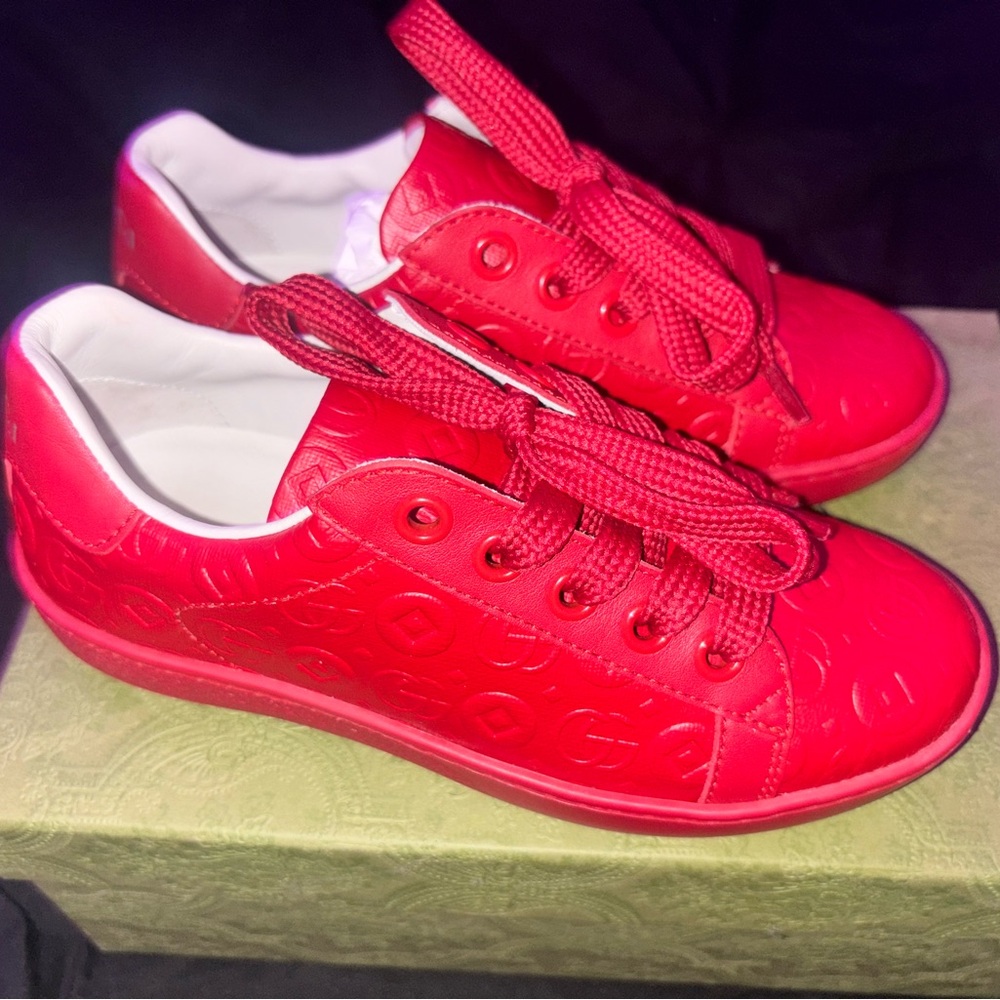 Gucci toddler shoes size 29